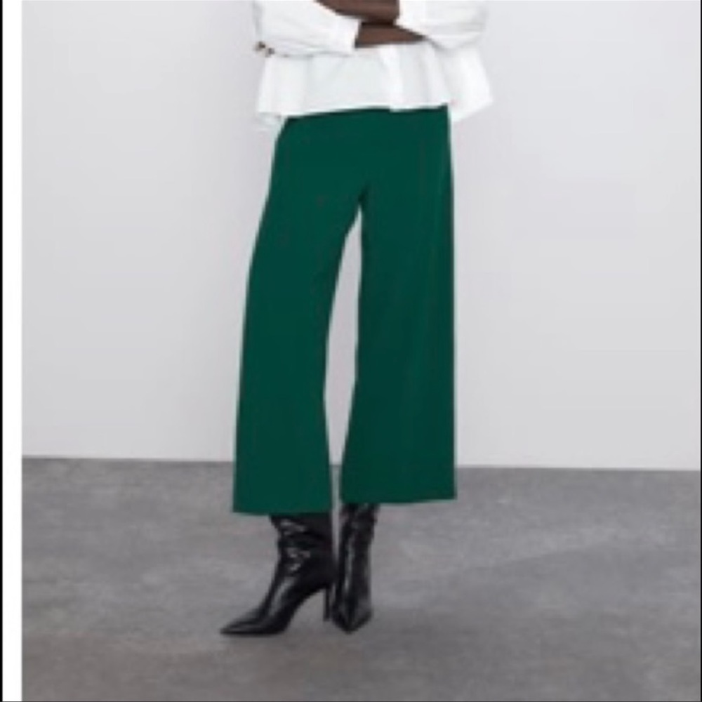 ZARA Green HIgh wasted wide leg culottes pant